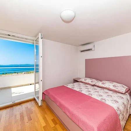 City Apartment Split