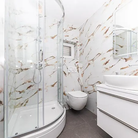 City Apartment * سبليت